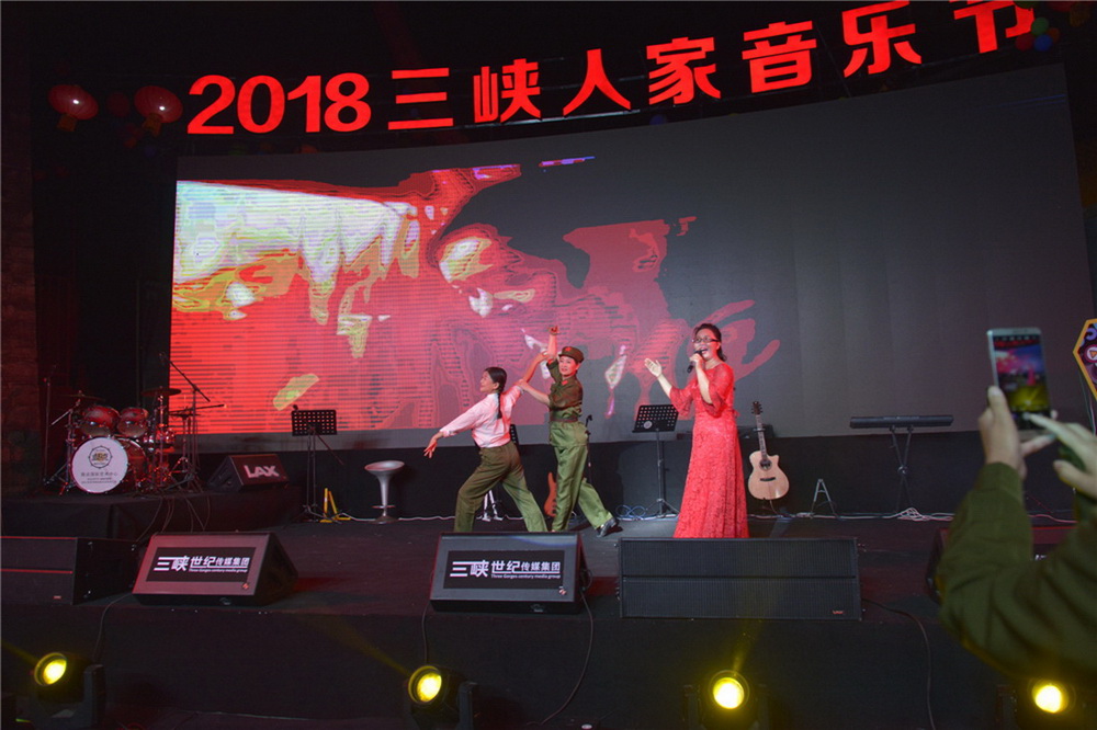 39.˲Ů?dng)zӰ҅f(xi)(hu)2018{˼(l)(ji)