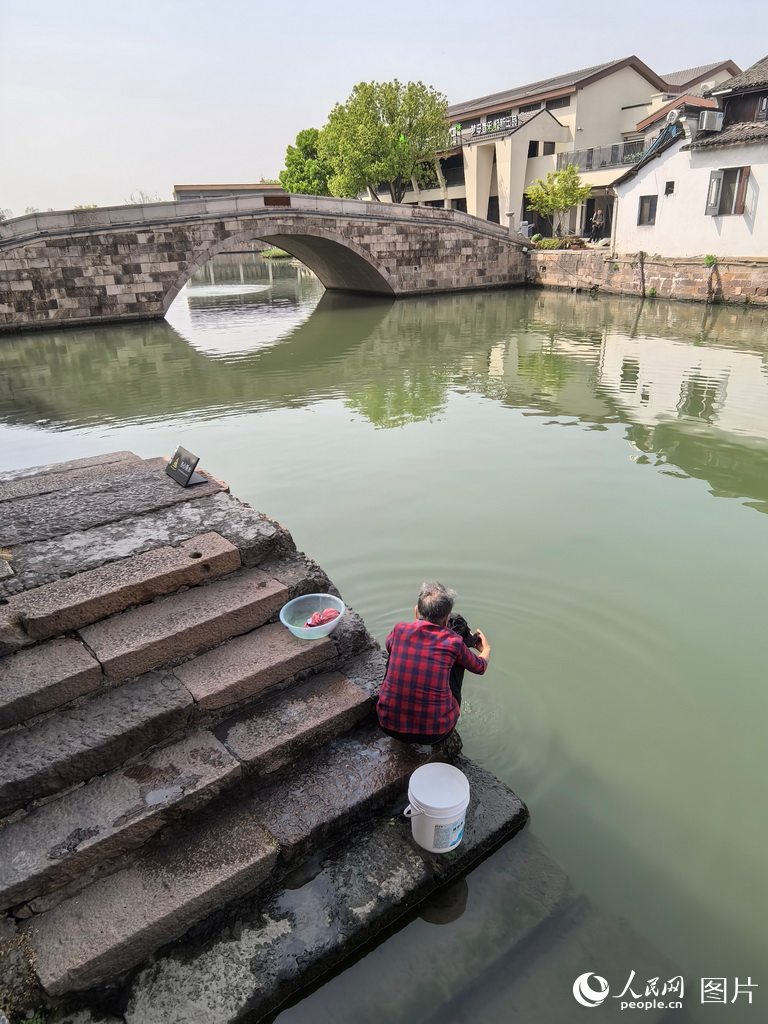 新市千年古鎮(zhèn)迎來(lái)春季旅游熱潮 水鄉(xiāng)風(fēng)情引客來(lái)【5】