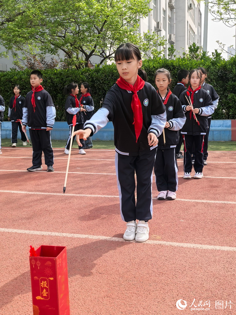 山東日照東港區(qū):五育并舉育新人 特色課程促均衡【13】