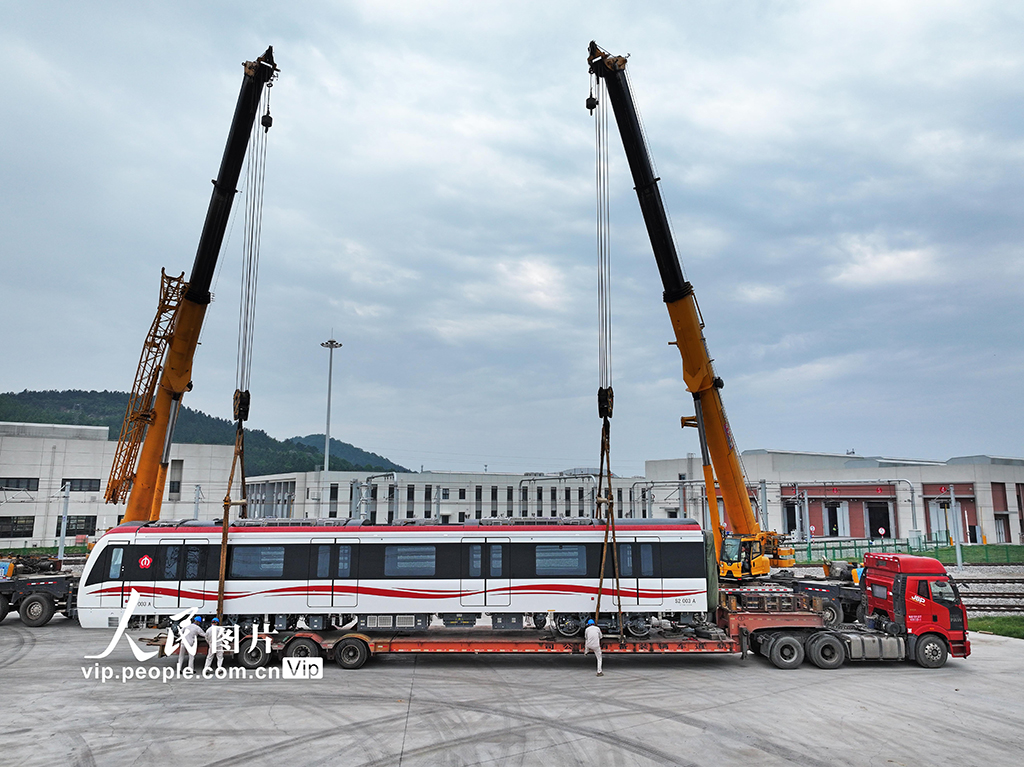 南京跨省地鐵首列車車廂在安徽當(dāng)涂交付【3】