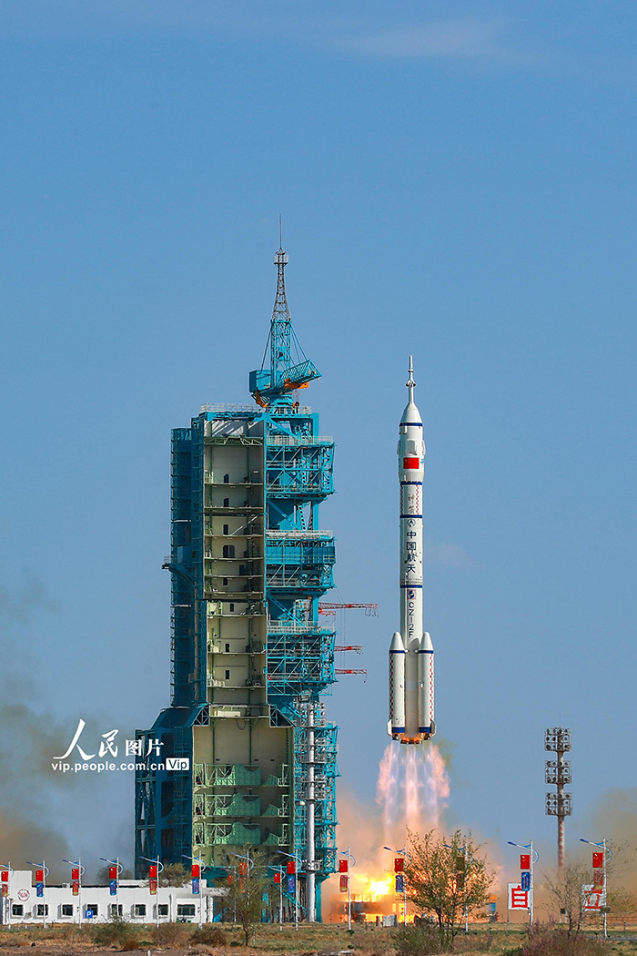神舟二十號(hào)載人飛船發(fā)射取得圓滿成功【4】