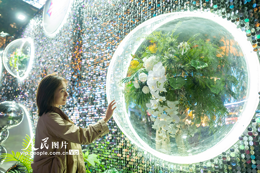 上海：光影盛宴點(diǎn)亮靜安商圈【6】