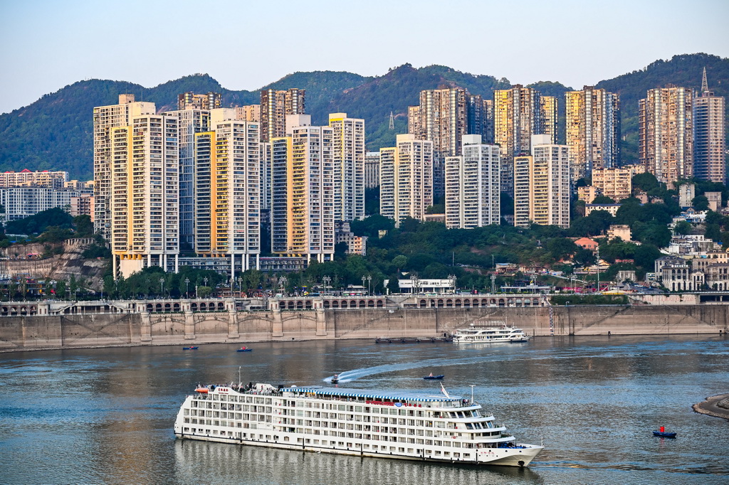 這是5月19日拍攝的重慶城市景象。