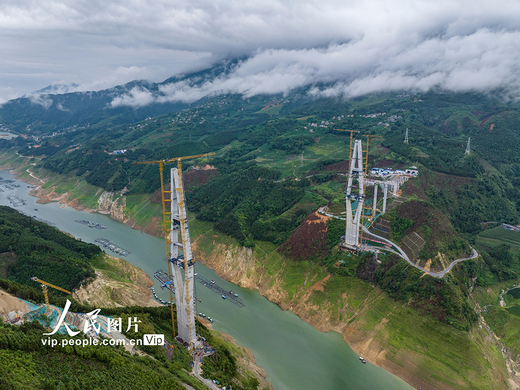 云南麻栗坡：天麻高速建設(shè)有序推進(jìn)
