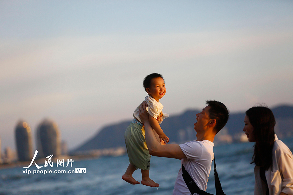 海南三亞：海邊戲水【5】
