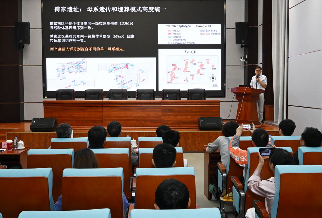 6月5日拍攝的山東地區(qū)史前考古研究重大成果發(fā)布會(huì)現(xiàn)場(chǎng)。