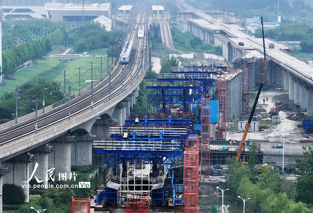 江蘇揚(yáng)州：新建滬寧合高鐵建設(shè)正酣【3】