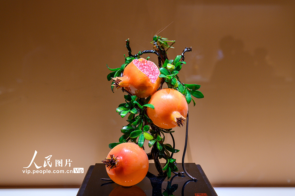 北京：“琉光璃彩——淄博琉璃藝術(shù)展”開幕【7】